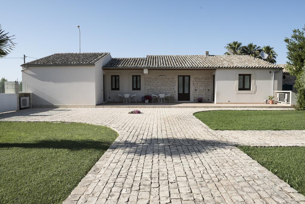 Pietre Nere Resort & Spa Modica Exterior foto